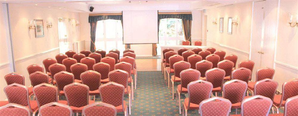 The Devil'S Punchbowl Hotel Hindhead Esterno foto